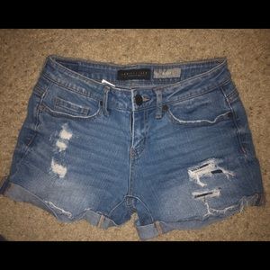 Medium Wash Distressed Aeropostale Shorts!!